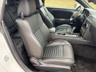 2014 Dodge Challenger R/T Plus