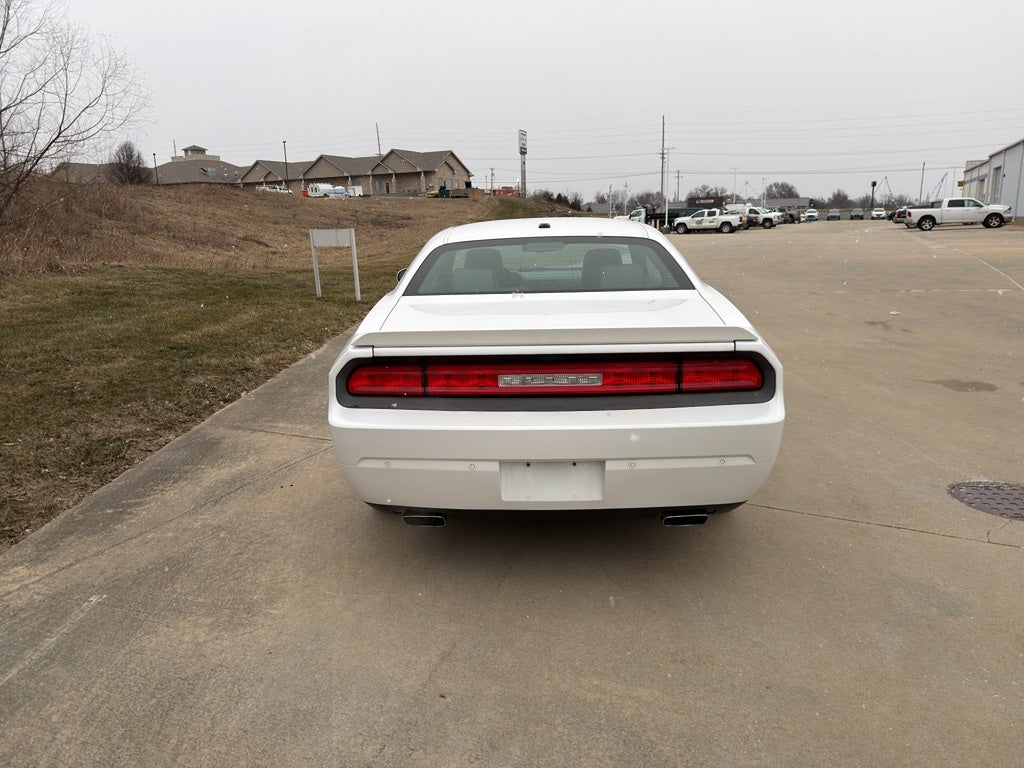 2014 Dodge Challenger R/T Plus