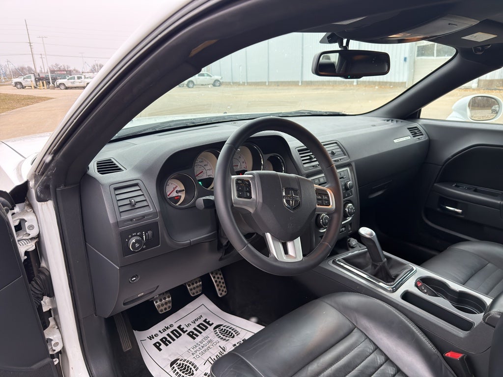 2014 Dodge Challenger R/T Plus