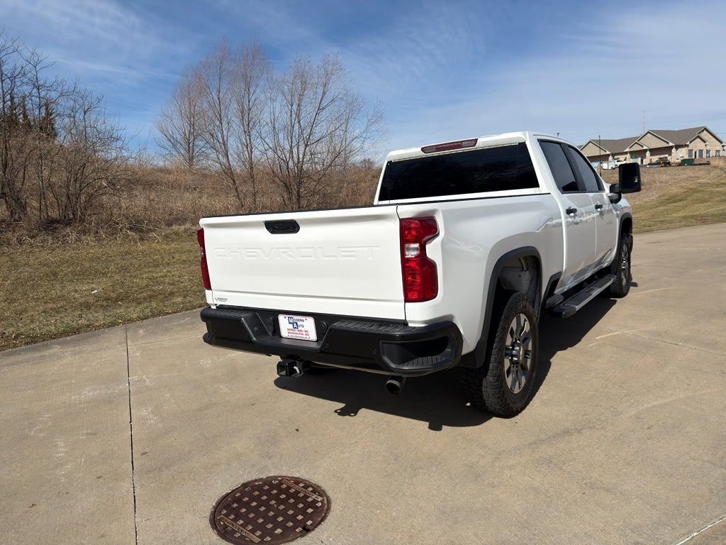 2024 Chevrolet Silverado 2500 HD Custom