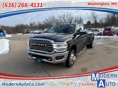 2022 RAM 3500 Laramie Crew Cab 4x4 8' Box