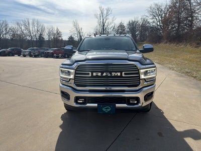 2022 RAM 3500 Laramie Crew Cab 4x4 8' Box