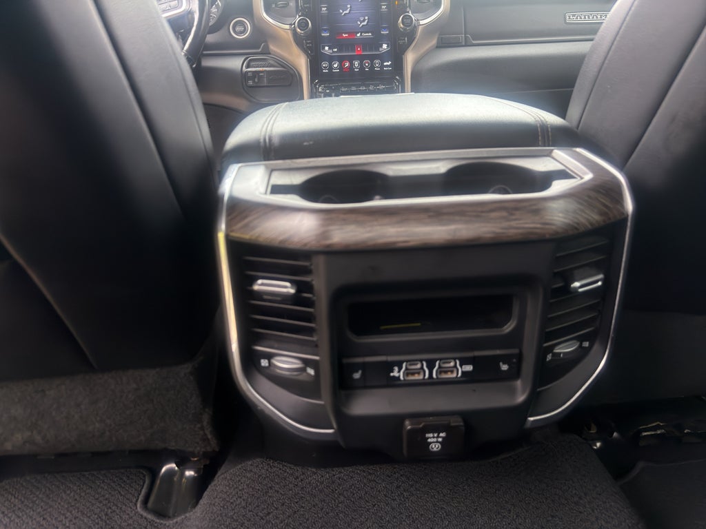 2020 RAM 2500 Laramie Crew Cab 4x4 6'4" Box