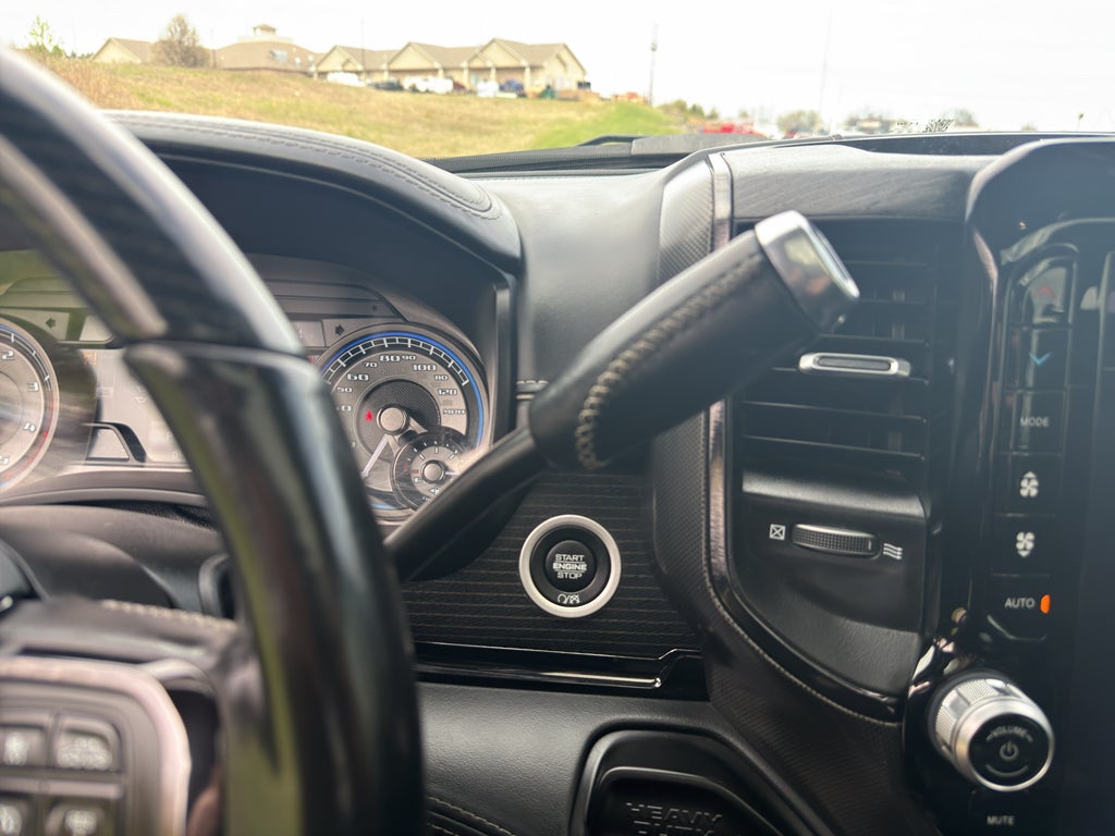 2022 RAM 2500 Limited Crew Cab 4x4 6'4" Box