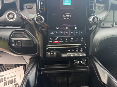 2022 RAM 2500 Limited Crew Cab 4x4 6'4" Box