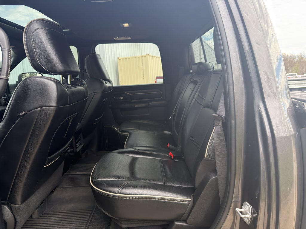 2022 RAM 2500 Limited Crew Cab 4x4 6'4" Box