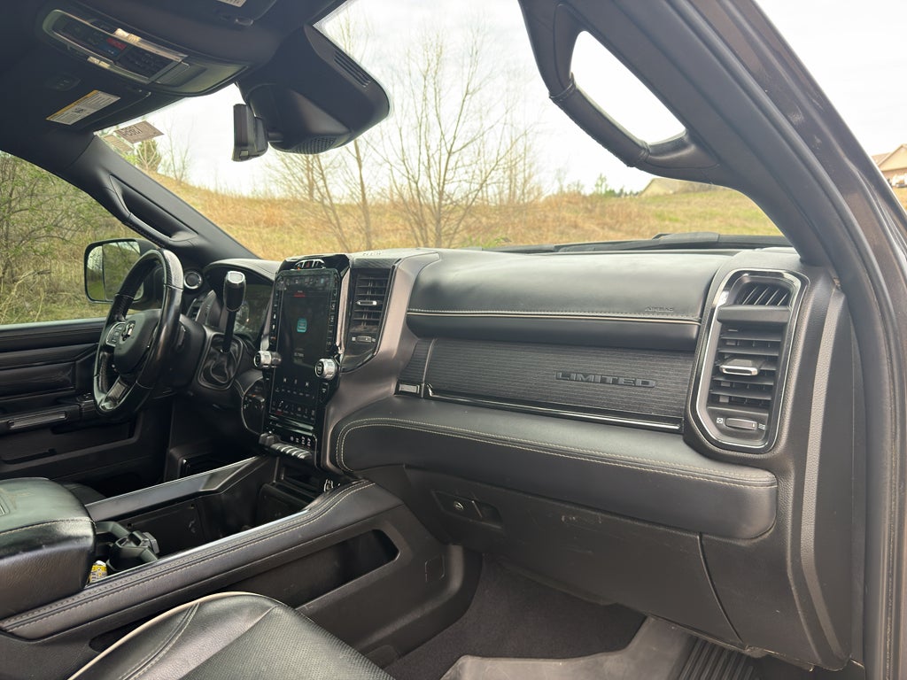 2022 RAM 2500 Limited Crew Cab 4x4 6'4" Box