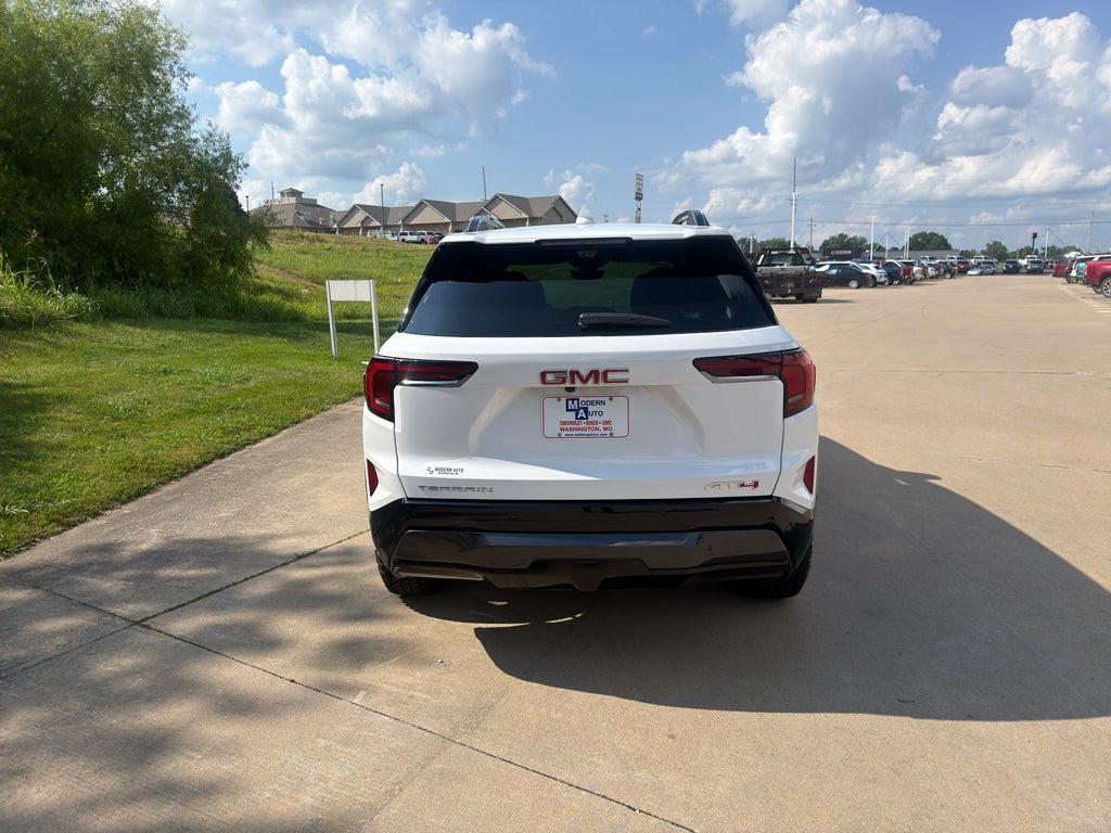 2026 GMC Terrain AT4