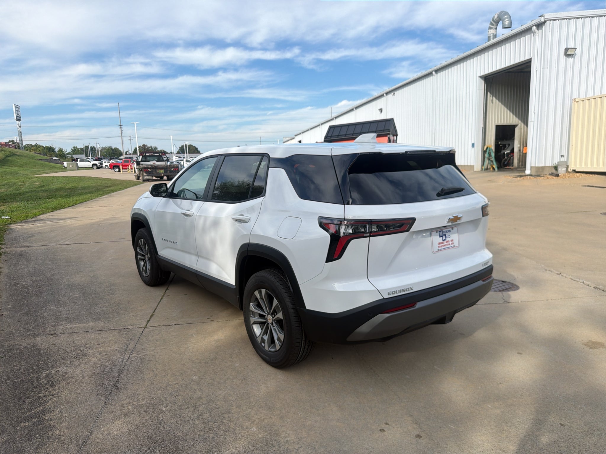 2027 Chevrolet Equinox LT