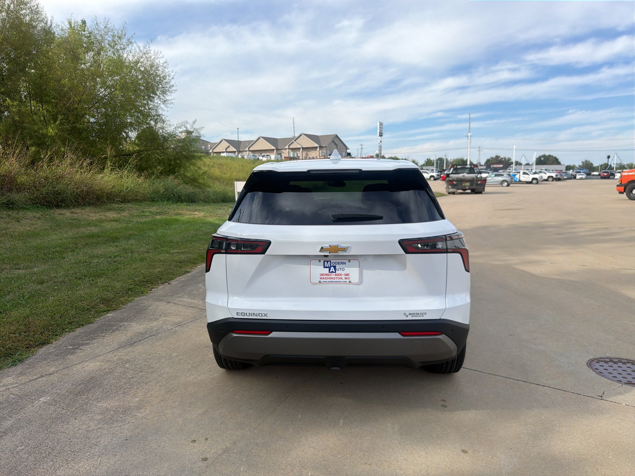 2027 Chevrolet Equinox LT