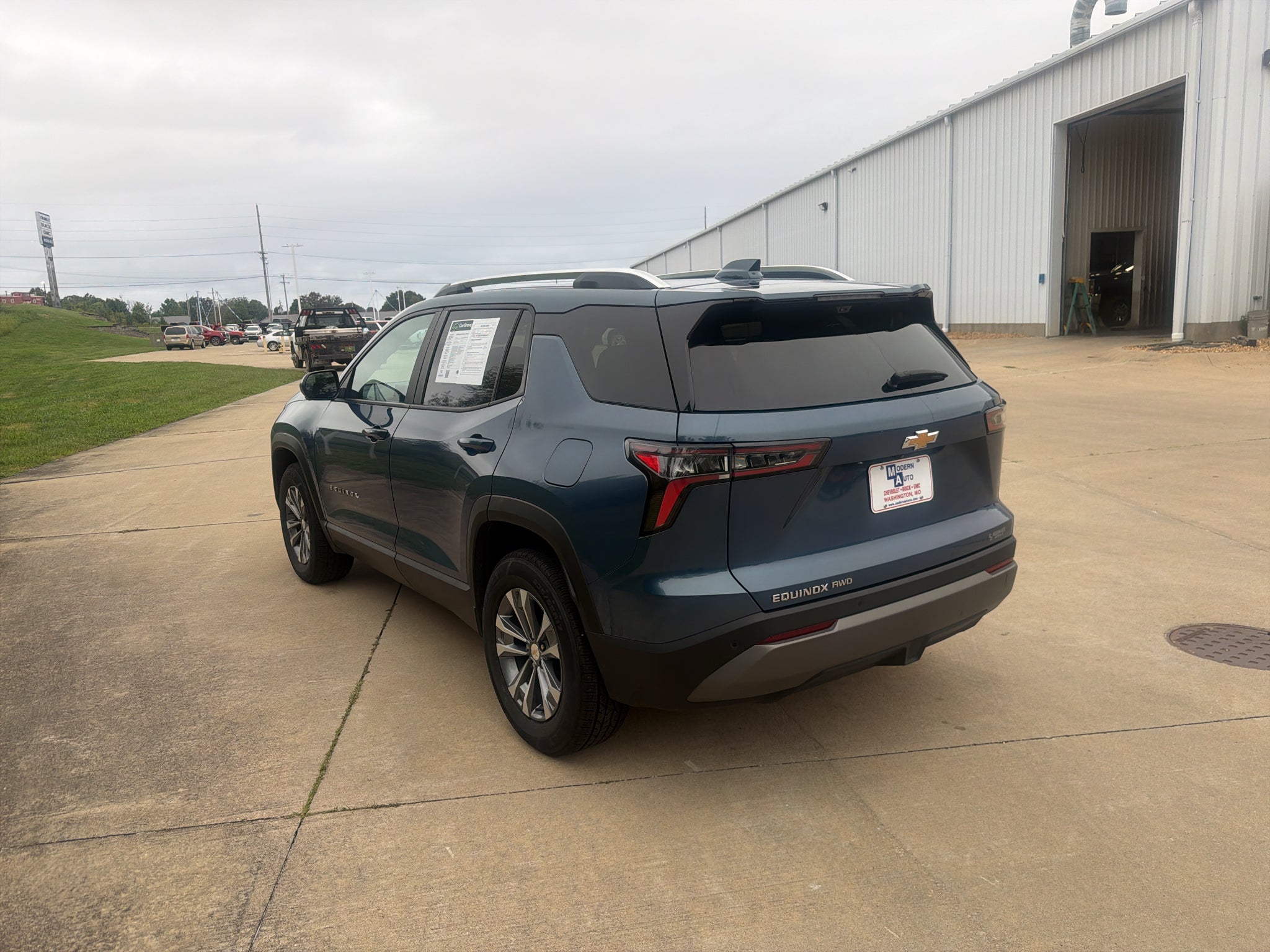 2025 Chevrolet Equinox LT