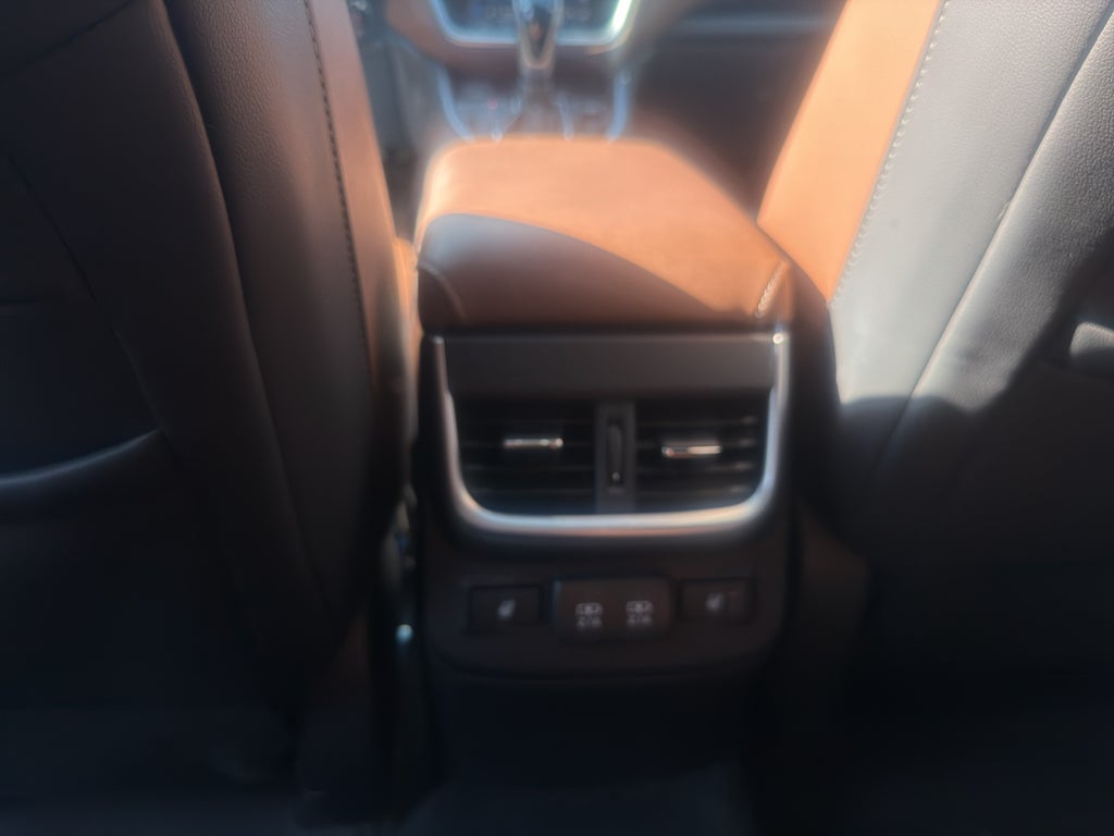 2022 Subaru Outback Touring