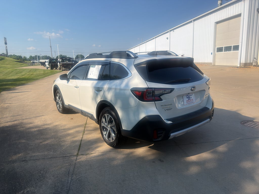 2022 Subaru Outback Touring
