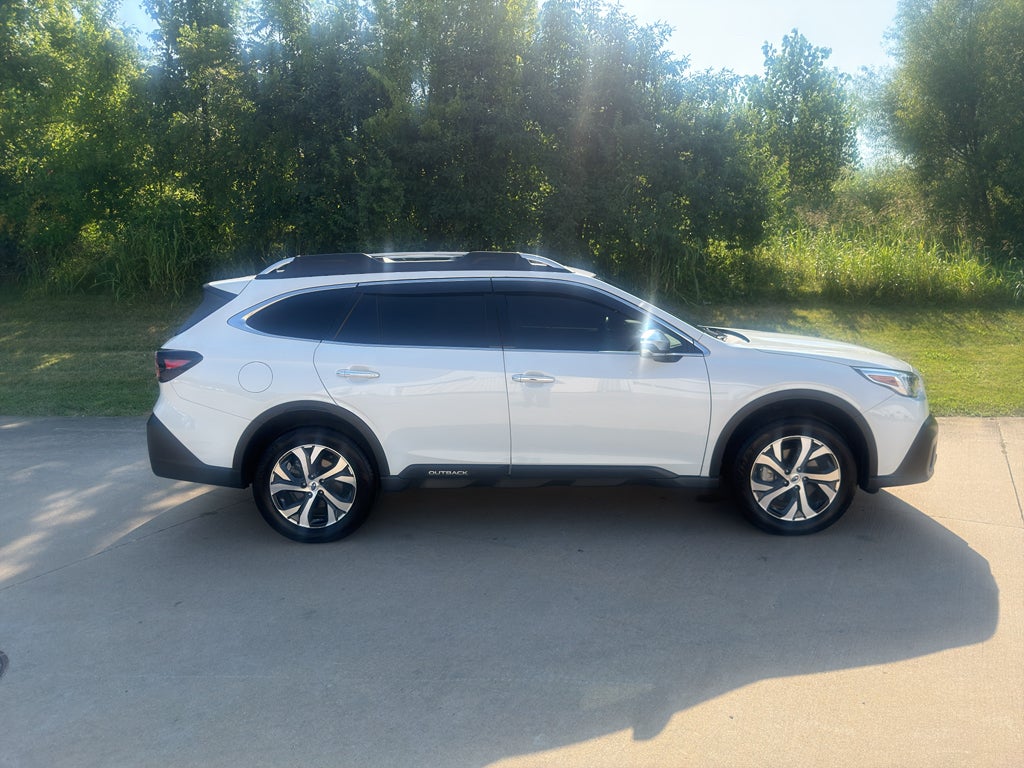2022 Subaru Outback Touring