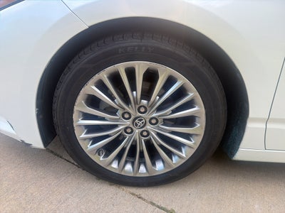 2019 Toyota Avalon Limited