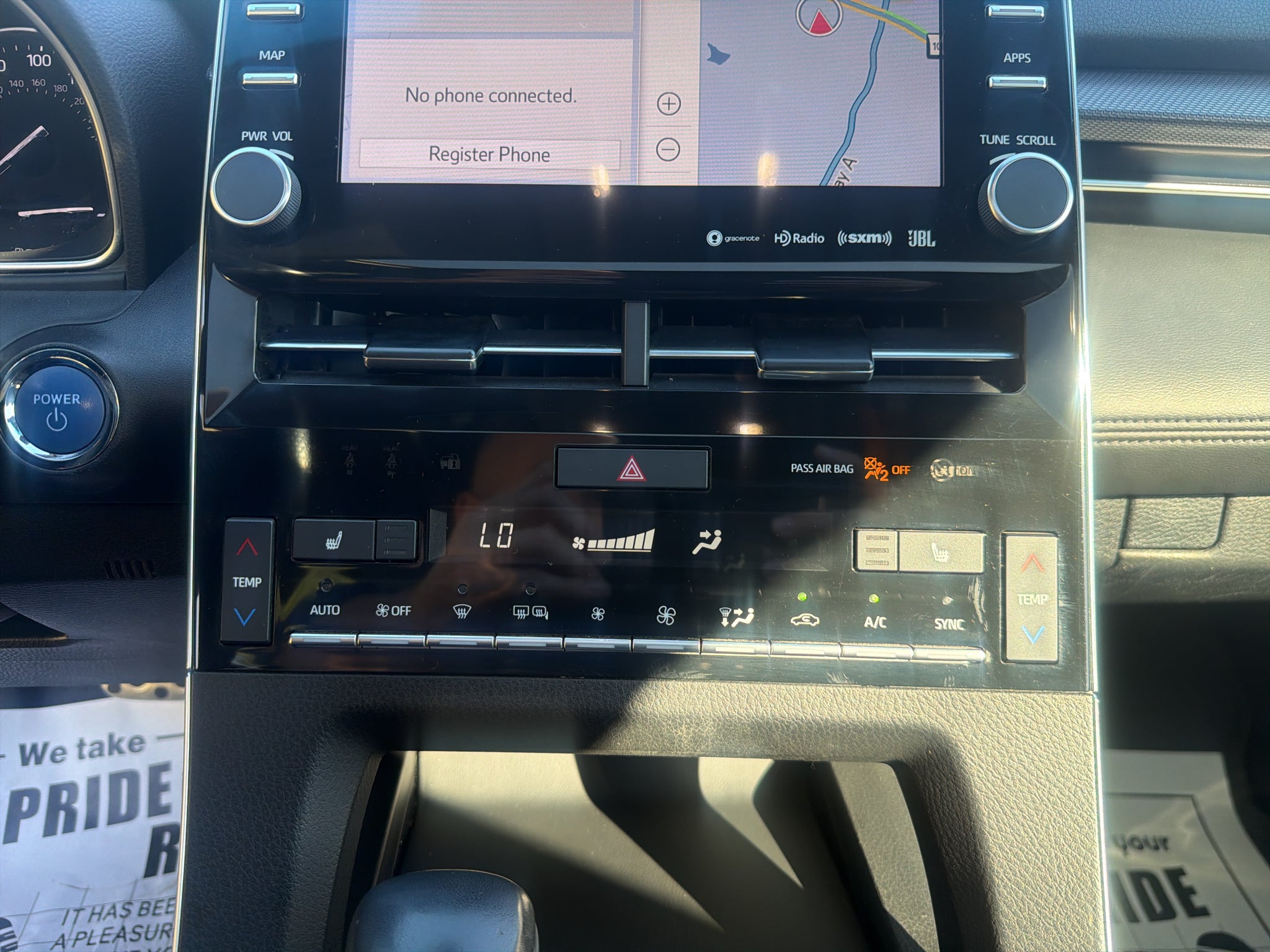 2021 Toyota Avalon XSE Hybrid
