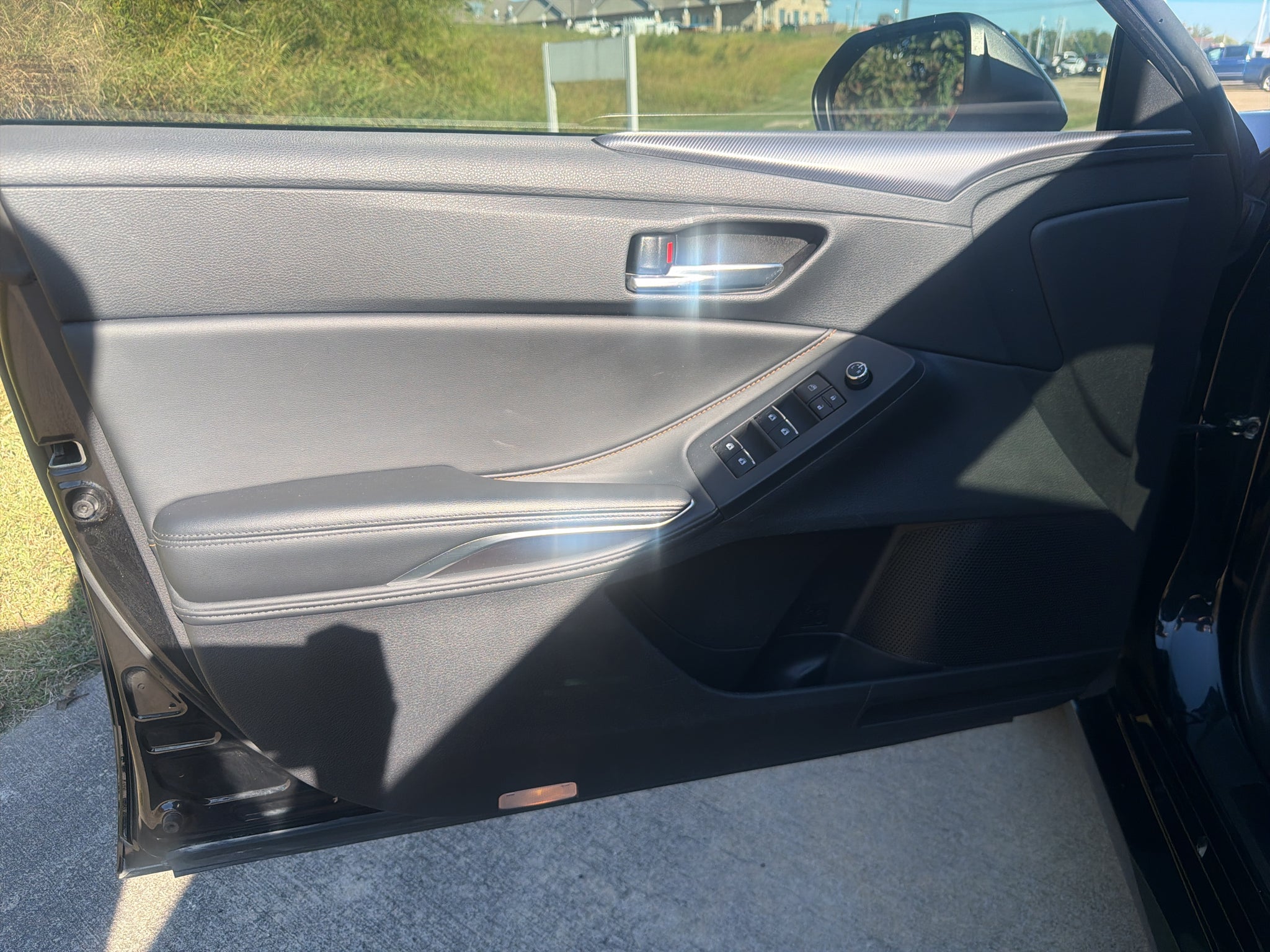2021 Toyota Avalon XSE Hybrid
