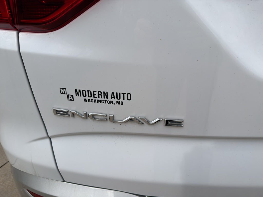 2023 Buick Enclave Essence