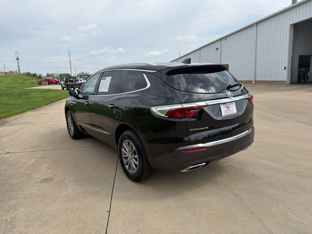 2023 Buick Enclave Essence