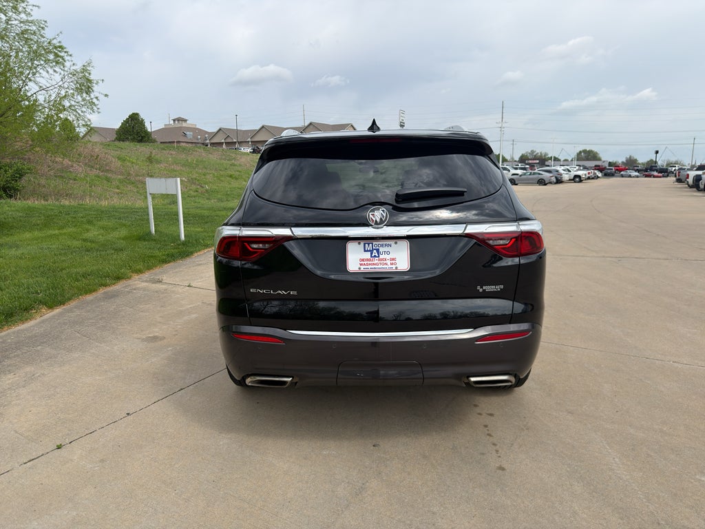 2023 Buick Enclave Essence