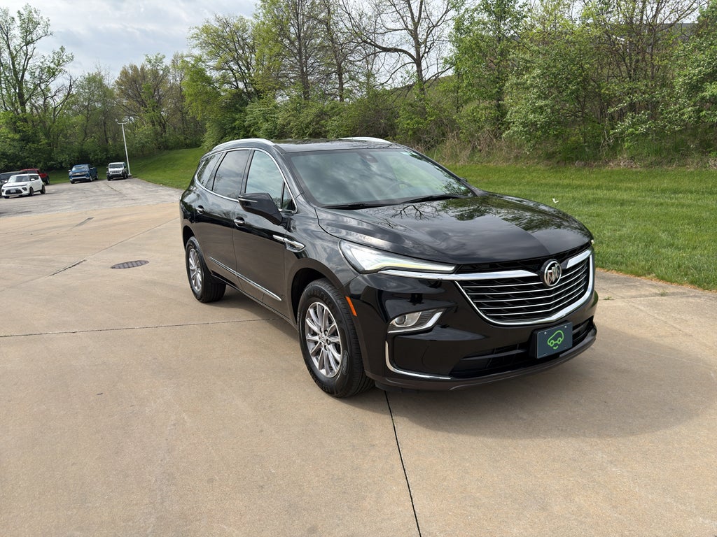 2023 Buick Enclave Essence