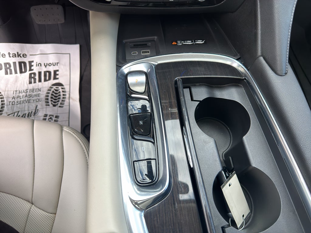 2023 Buick Enclave Essence