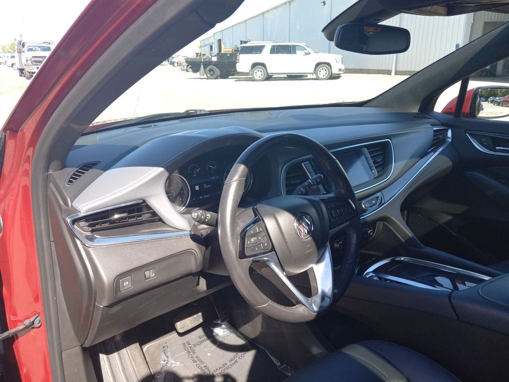 2023 Buick Enclave Essence