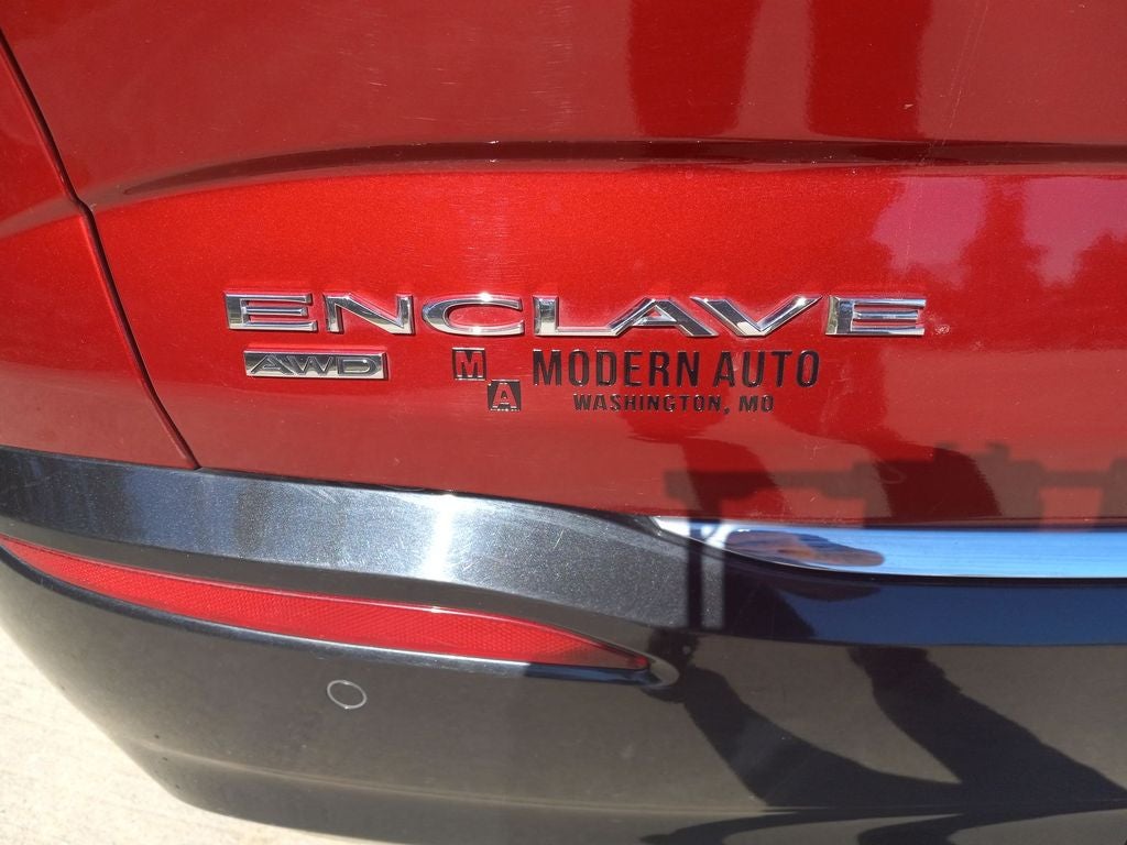 2023 Buick Enclave Essence