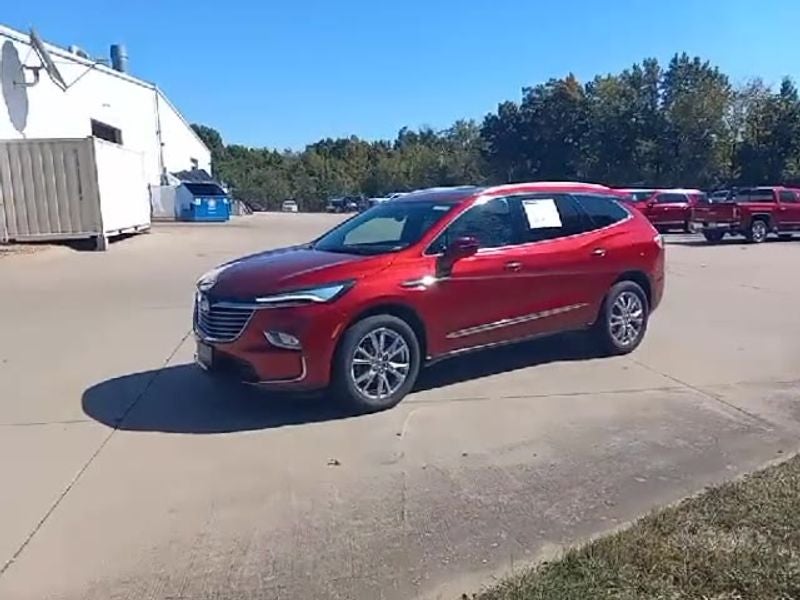 2023 Buick Enclave Essence