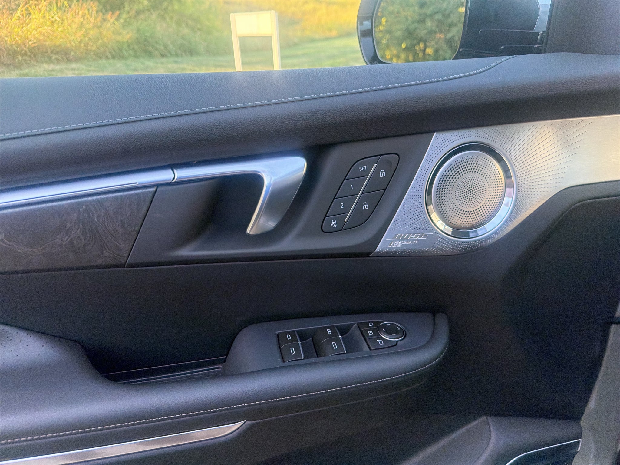 2027 Buick Enclave Avenir