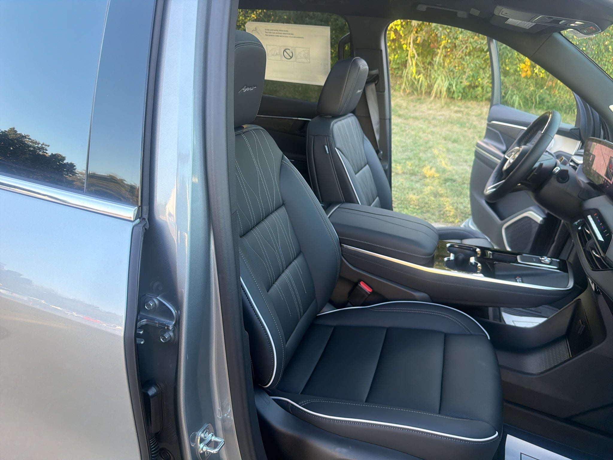 2027 Buick Enclave Avenir