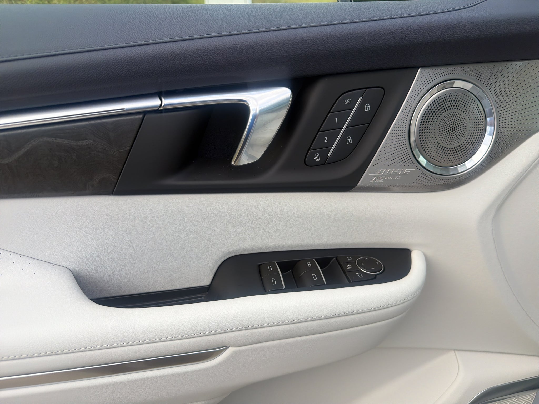 2027 Buick Enclave Avenir