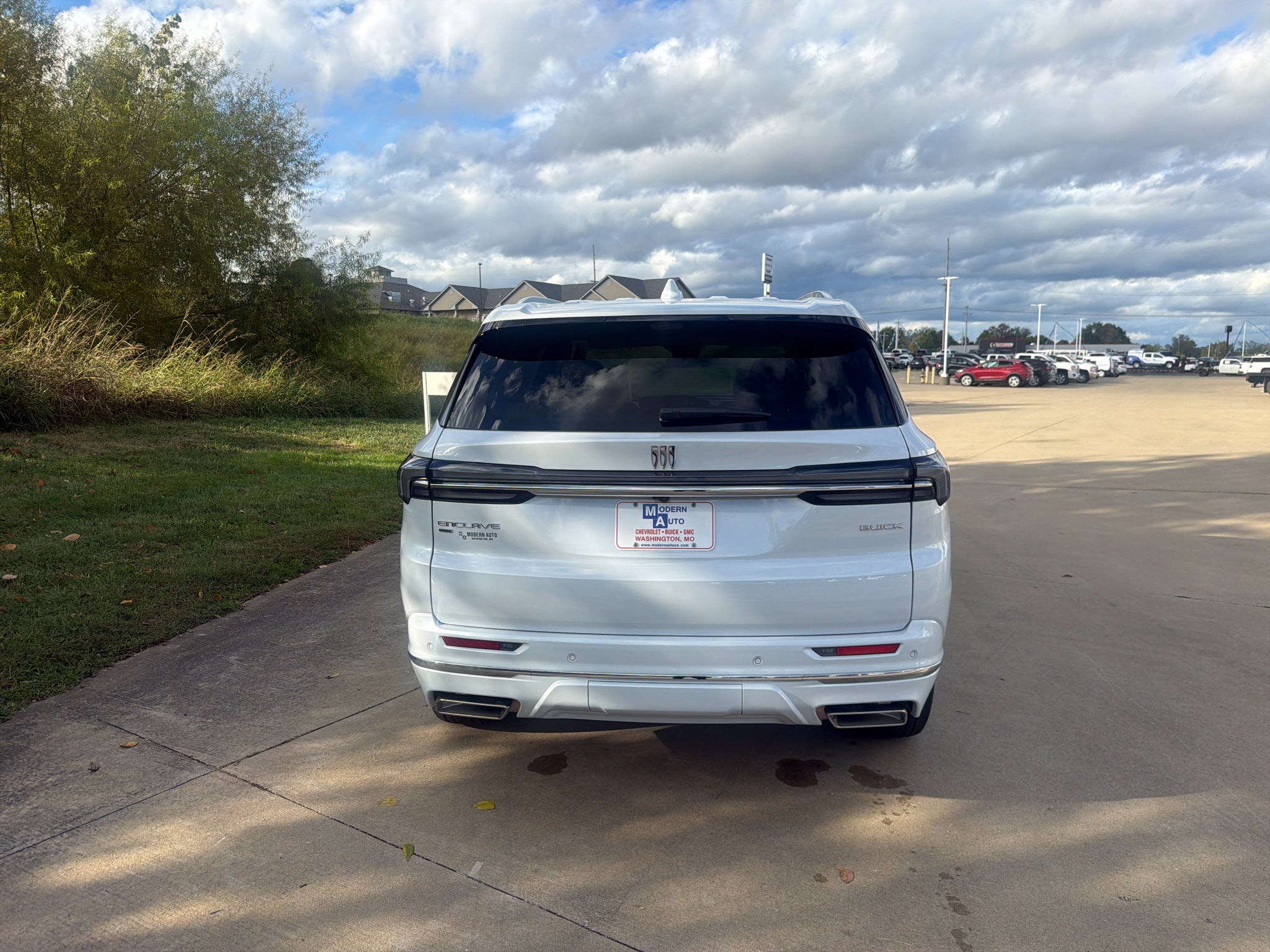 2027 Buick Enclave Avenir