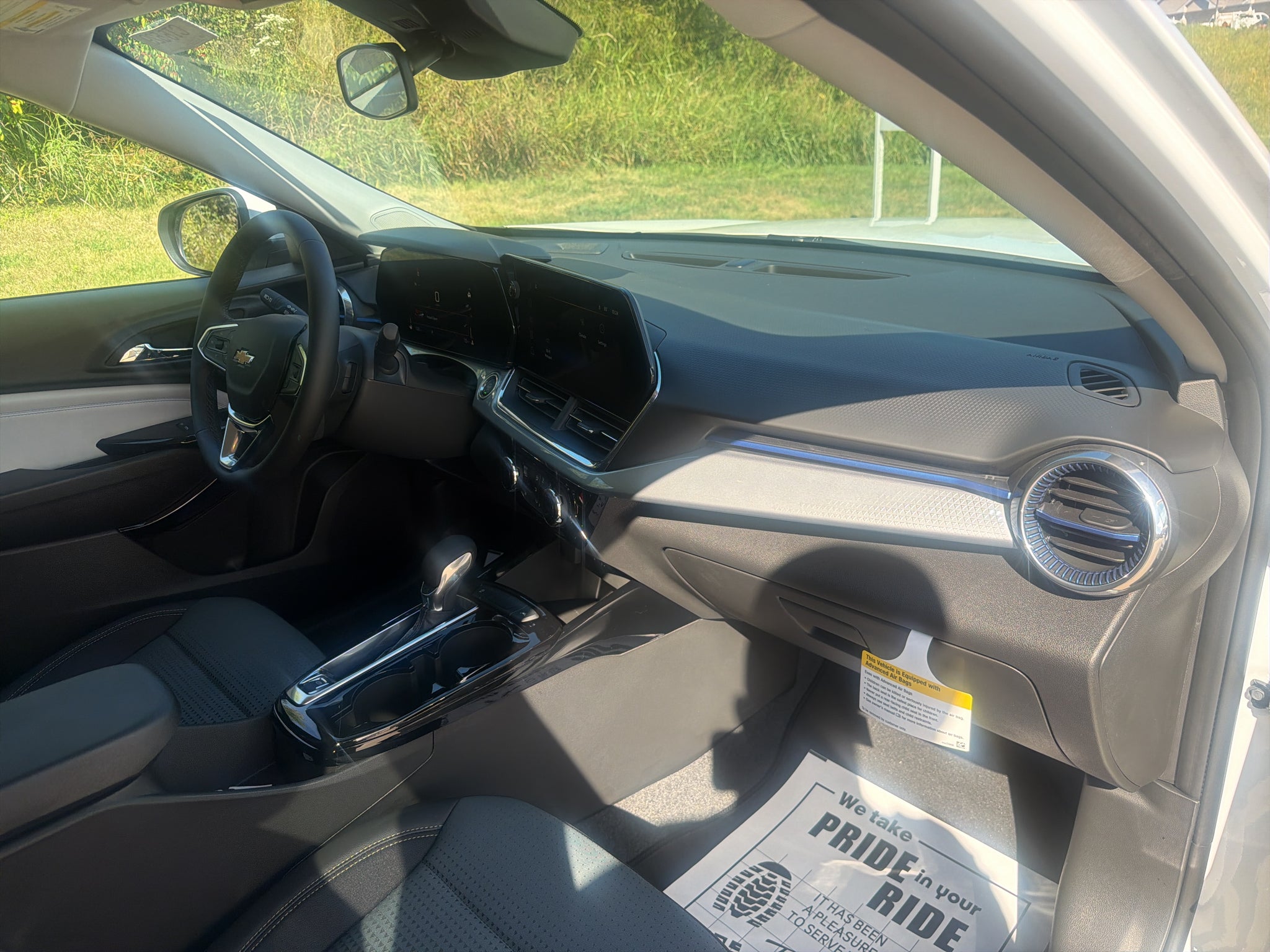 2026 Chevrolet Trax LT - Photo 28