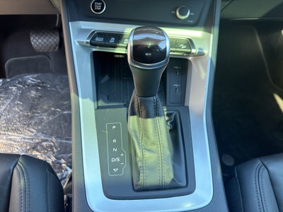 2024 Audi Q3 S line Premium