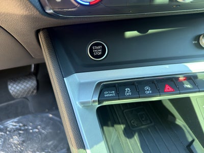 2024 Audi Q3 S line Premium