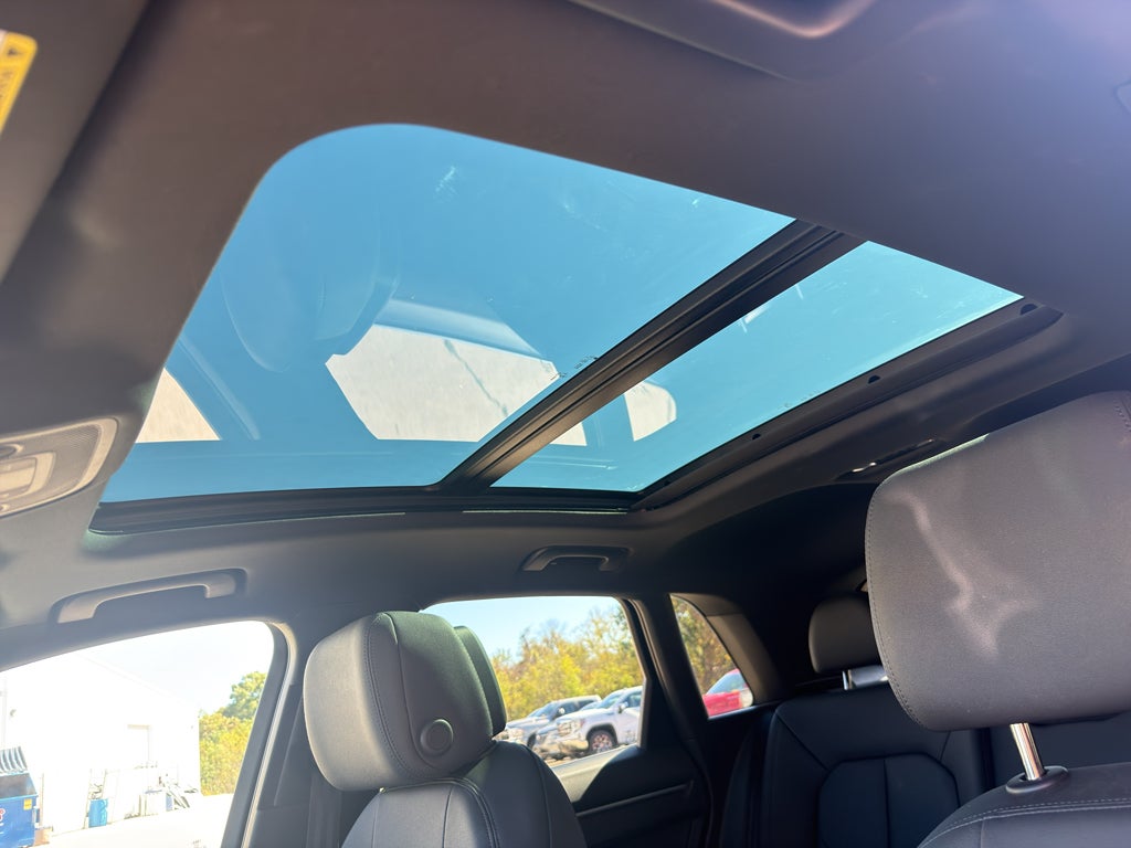 2024 Audi Q3 S line Premium