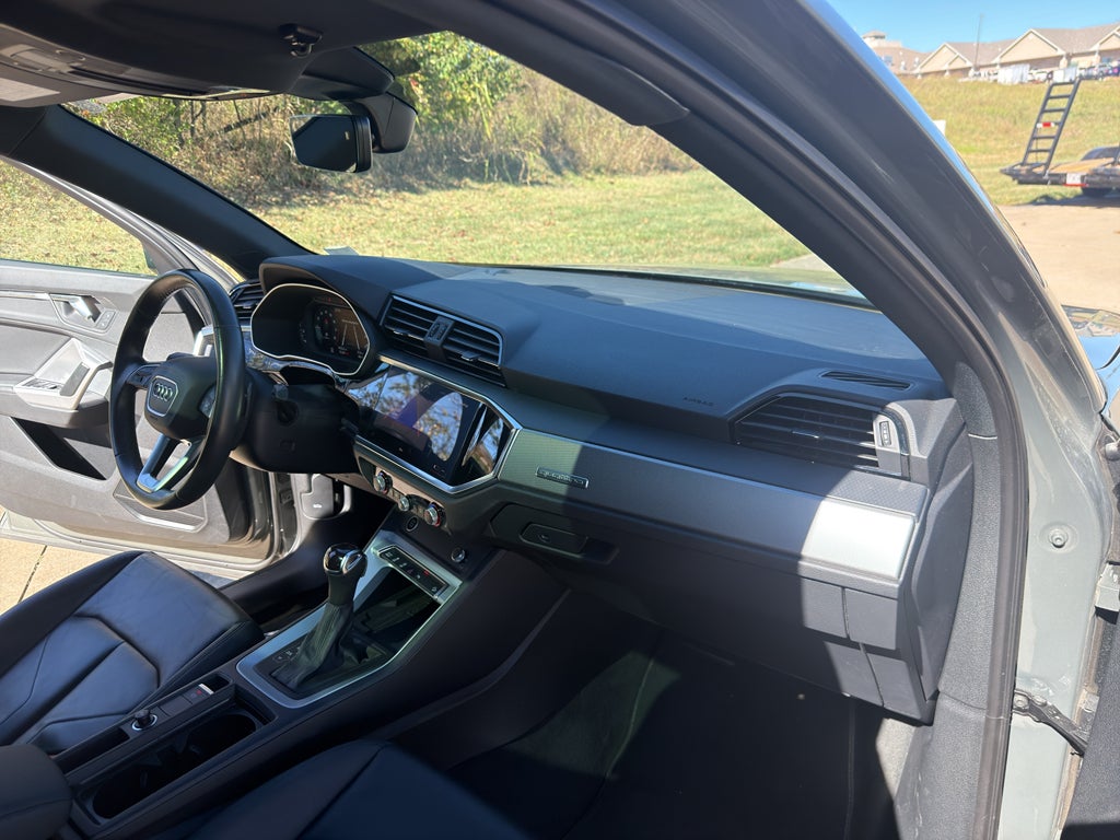 2024 Audi Q3 S line Premium