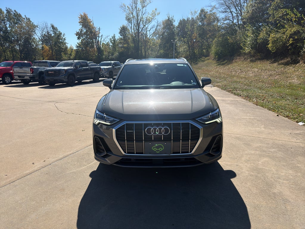 2024 Audi Q3 S line Premium