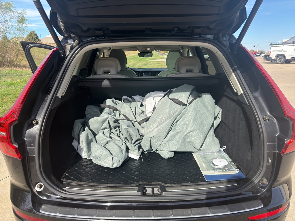 2022 Volvo XC60 B5 Momentum