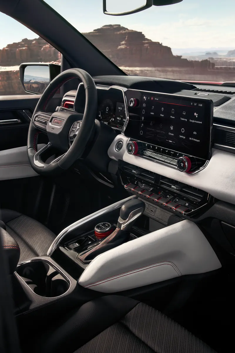 2026 GMC Canyon infotainment system at Modern Auto Company in Washington MO